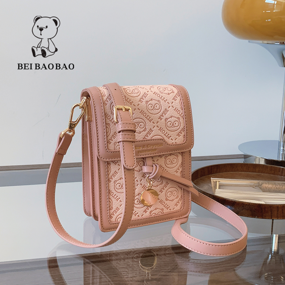 กระเป๋าผู้หญิงสวยๆ กระเป๋าสะพายข้างผู้หญิง กระเป๋าแบรนด์ BEAR BAG กระเป๋าหมีสุดคิ้ว!
