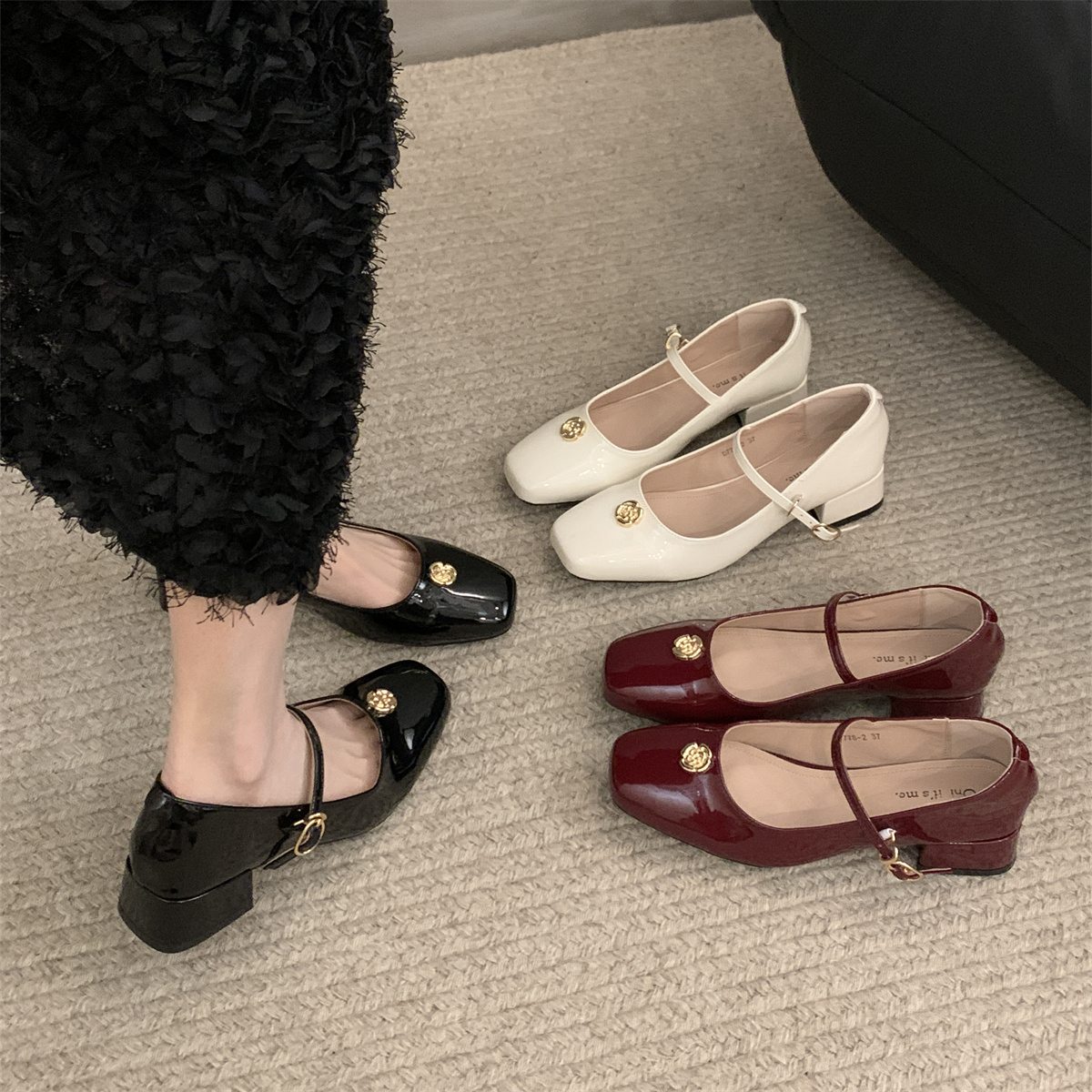 รองเท้าคัทชูผู้หญิงส้นเตี้ย ใส่สบาย มีขนาด35-43
