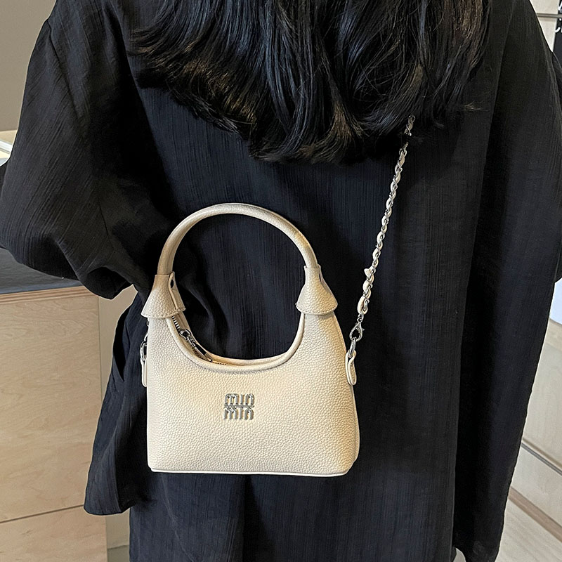 กระเป๋าผู้หญิงสวยๆ กระเป๋าสะพายข้างผู้หญิง กระเป๋าแบรนด์COOL BAG