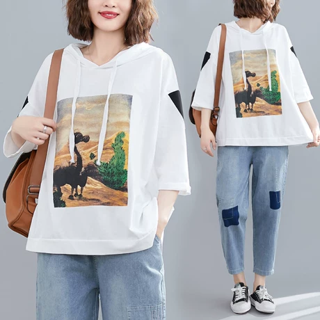 เสื้อยืดแขนยาว มีฮู้ด มีขนาด S M L XL สนใจทักแชท