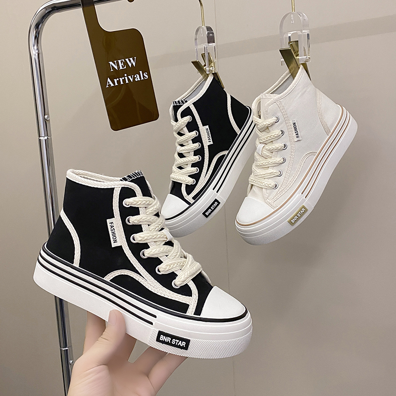 รองเท้าผ้าใบผู้หญิง ใส่สบาย รองเท้าผ้าใบใส่เที่ยวผู้หญิง มีSIZE 35 36 37 38 39 40