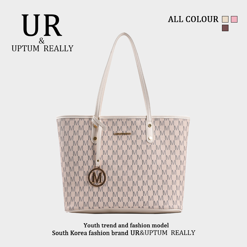 กระเป๋าผู้หญิงสวยๆ กระเป๋าสะพายข้างผู้หญิง กระเป๋าแบรนด์ BEAR BAG กระเป๋าหมีสุดคิ้ว!