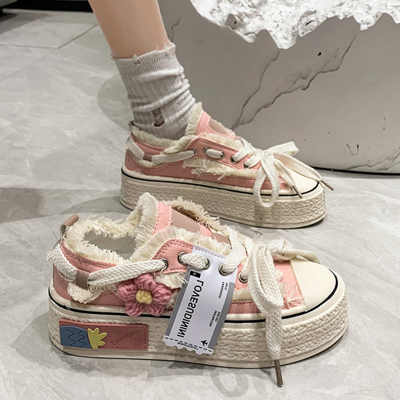 รองเท้าผ้าใบผู้หญิง ใส่สบาย รองเท้าผ้าใบใส่เที่ยวผู้หญิง มีSIZE 35 36 37 38 39 40