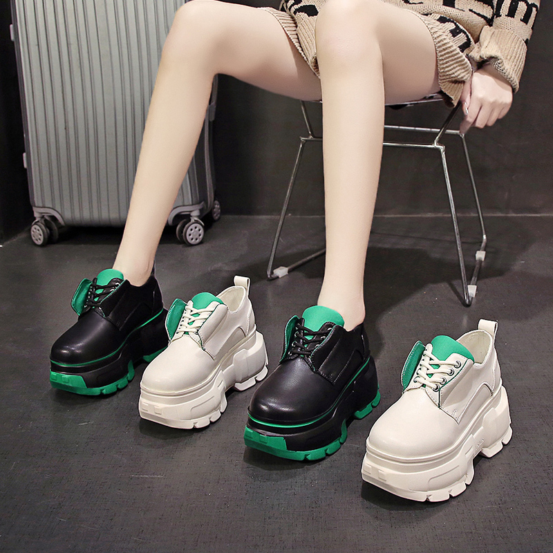 รองเท้าผ้าใบผู้หญิง ใส่สบาย รองเท้าผ้าใบใส่เที่ยวผู้หญิง มีSIZE 35 36 37 38 39 40