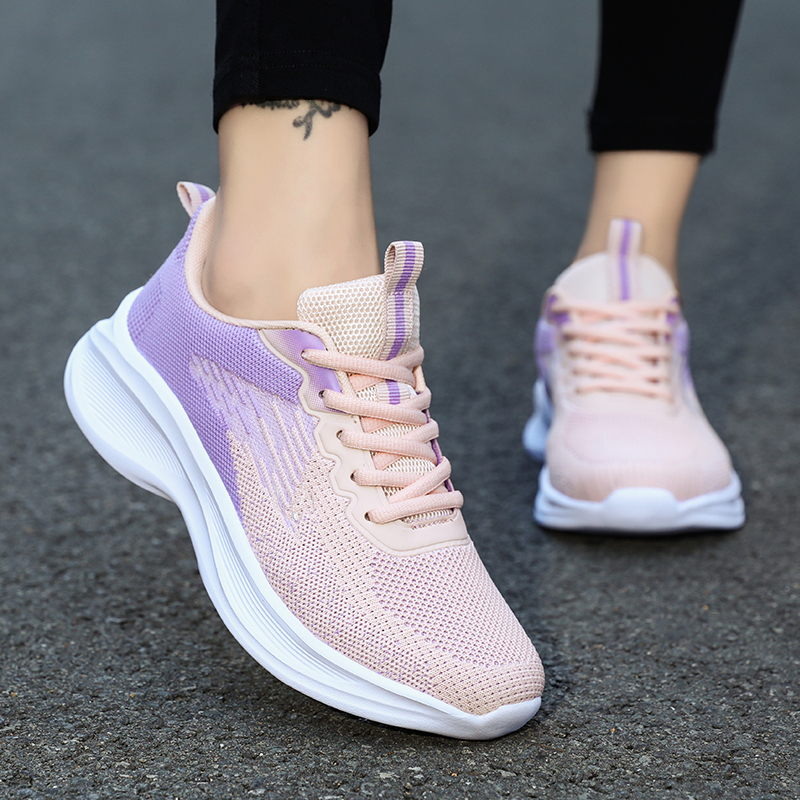 รองเท้าผ้าใบผู้หญิง ใส่สบาย รองเท้าผ้าใบใส่เที่ยวผู้หญิง มีSIZE 35 36 37 38 39 40