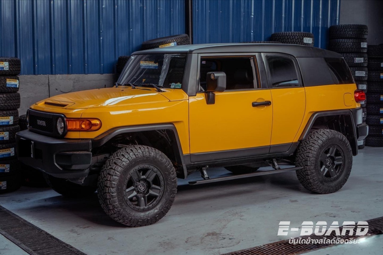 E-Board บันไดไฟฟ้า TOYOTA FJ CRUISER 2015 UP