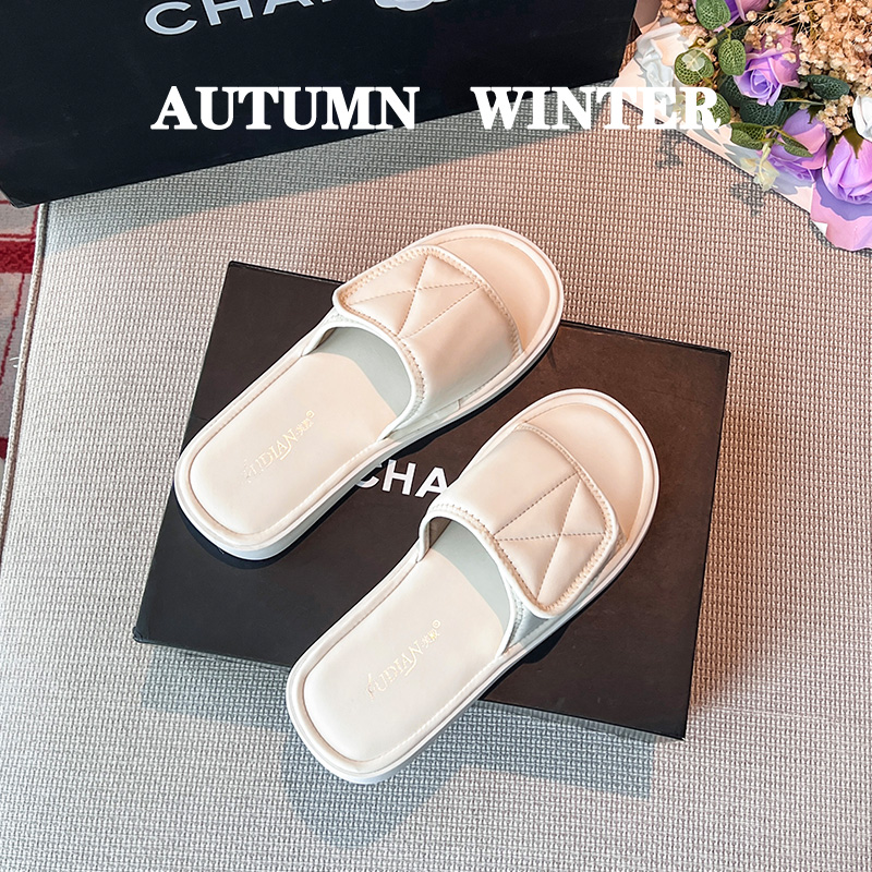 รองเท้าแตะผู้หญิงส้นเตี้ย ใส่สบาย มีขนาด35-43
