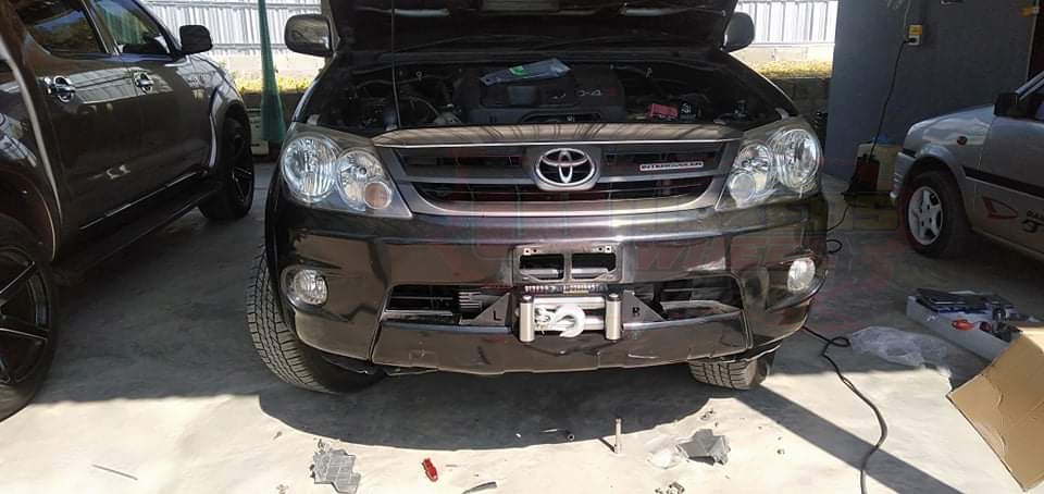 ถาดวิ้นซ์ Fortuner