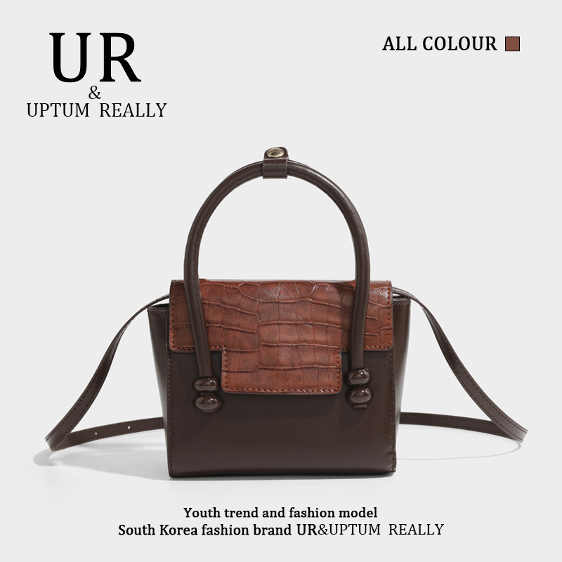 กระเป๋าผู้หญิงสวยๆ กระเป๋าสะพายข้างผู้หญิง กระเป๋าแบรนด์ BEAR BAG กระเป๋าหมีสุดคิ้ว!