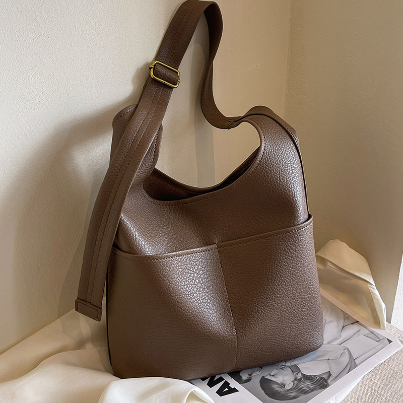 กระเป๋าผู้หญิงสวยๆ กระเป๋าสะพายข้างผู้หญิง กระเป๋าแบรนด์COOL BAG
