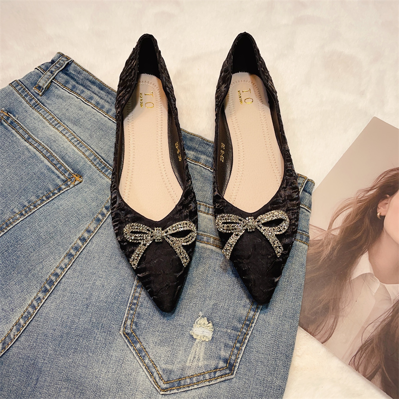 รองเท้าคัทชูผู้หญิงส้นเตี้ย ใส่สบาย มีขนาด35-40