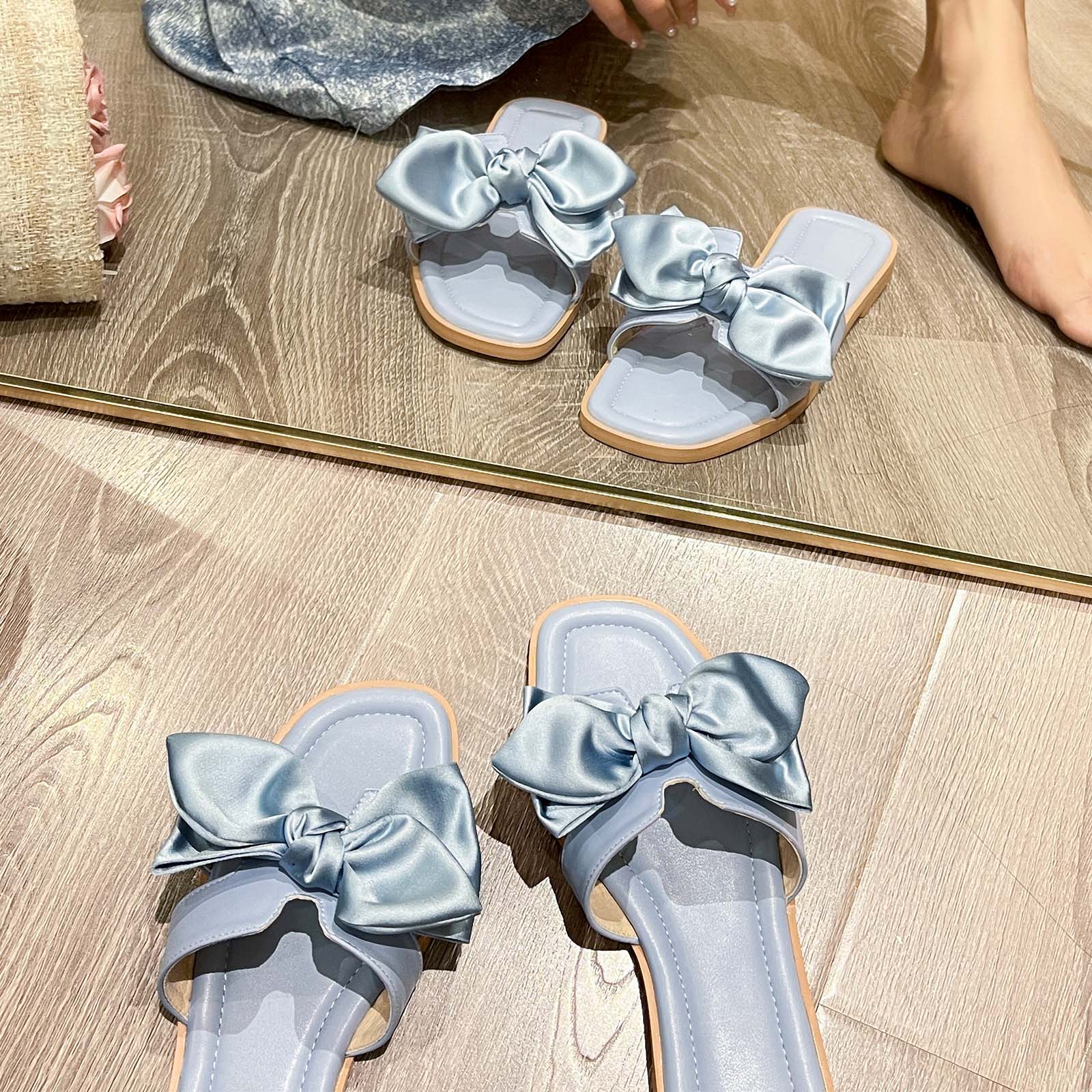 รองเท้าแตะผู้หญิงส้นเตี้ย ใส่สบาย มีขนาด35-43