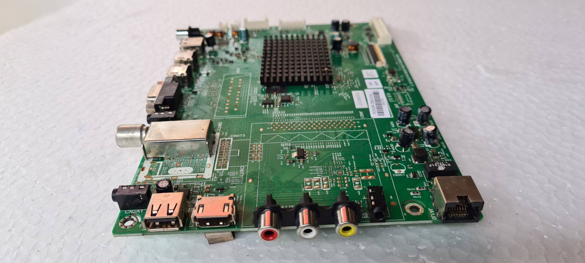 Mainboard TOSHIBA LED TV 40L5650 :5800-A6N82G-0P00