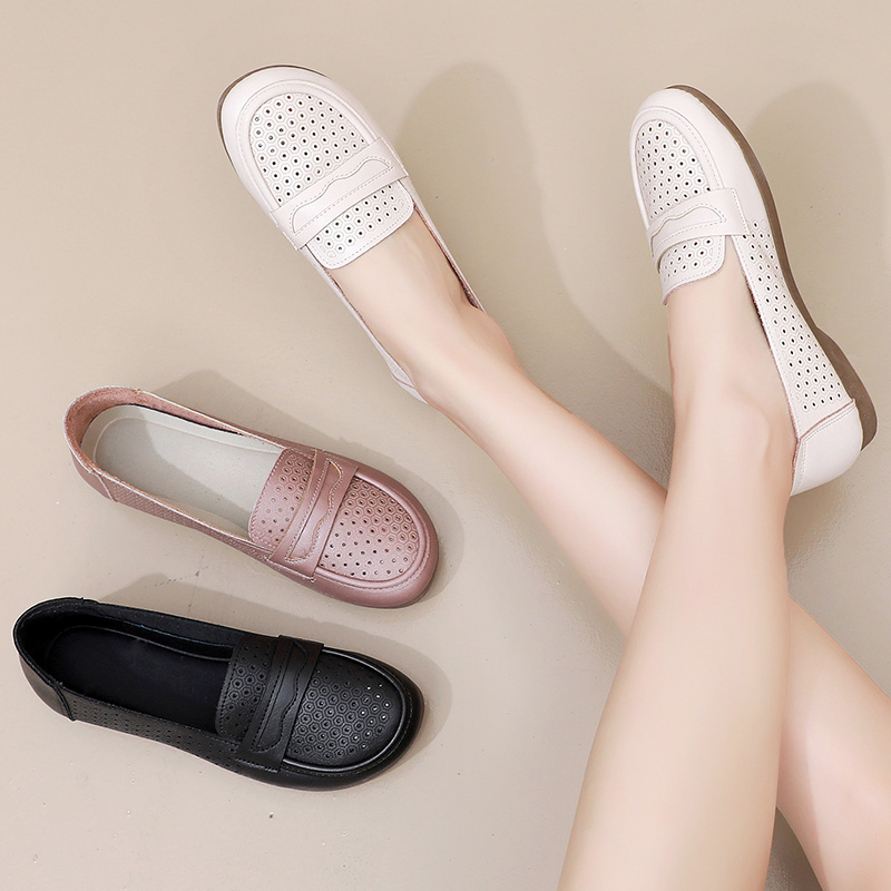 รองเท้าผ้าใบผู้หญิง ใส่สบาย รองเท้าผ้าใบใส่เที่ยวผู้หญิง มีSIZE 35 36 37 38 39 40