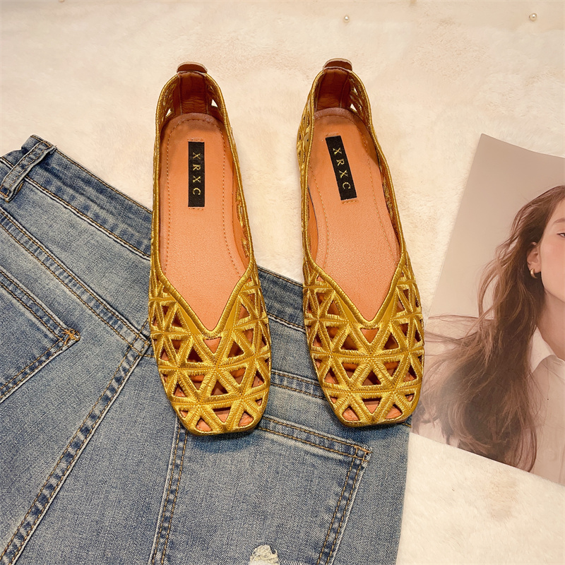รองเท้าคัทชูผู้หญิงส้นเตี้ย ใส่สบาย มีขนาด35-40
