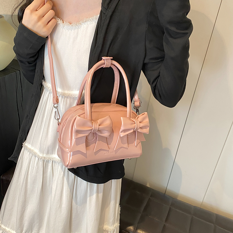 กระเป๋าผู้หญิงสวยๆ กระเป๋าสะพายข้างผู้หญิง กระเป๋าแบรนด์COOL BAG