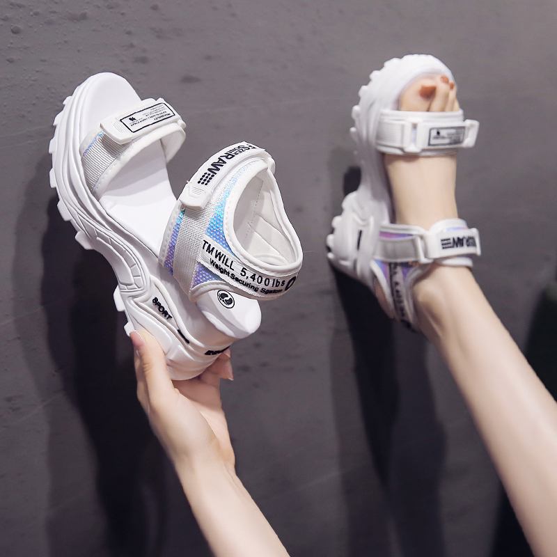 รองเท้าผ้าใบผู้หญิง ใส่สบาย รองเท้าผ้าใบใส่เที่ยวผู้หญิง มีSIZE 35 36 37 38 39 40