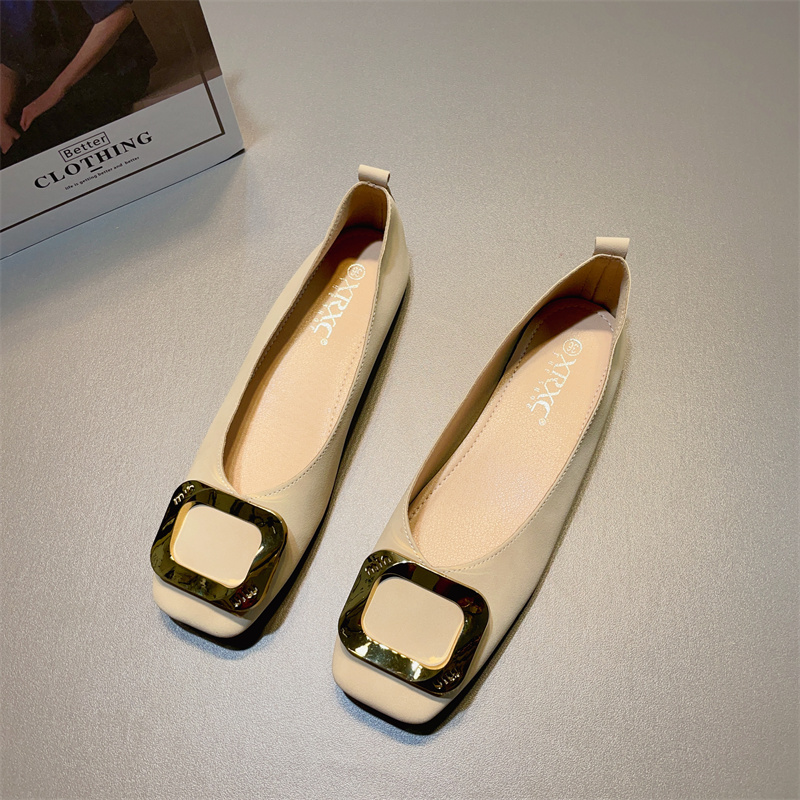 รองเท้าคัทชูผู้หญิงส้นเตี้ย ใส่สบาย มีขนาด35-40
