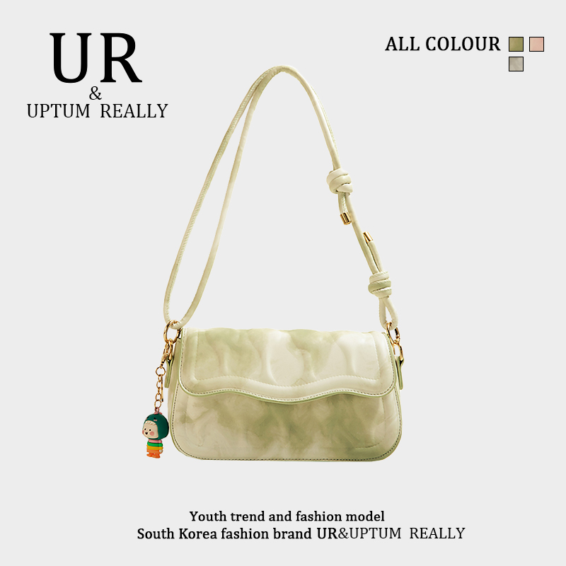 กระเป๋าผู้หญิงสวยๆ กระเป๋าสะพายข้างผู้หญิง กระเป๋าแบรนด์ BEAR BAG กระเป๋าหมีสุดคิ้ว!