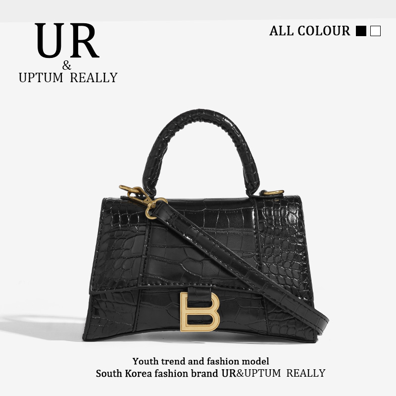 กระเป๋าผู้หญิงสวยๆ กระเป๋าสะพายข้างผู้หญิง กระเป๋าแบรนด์ BEAR BAG กระเป๋าหมีสุดคิ้ว!