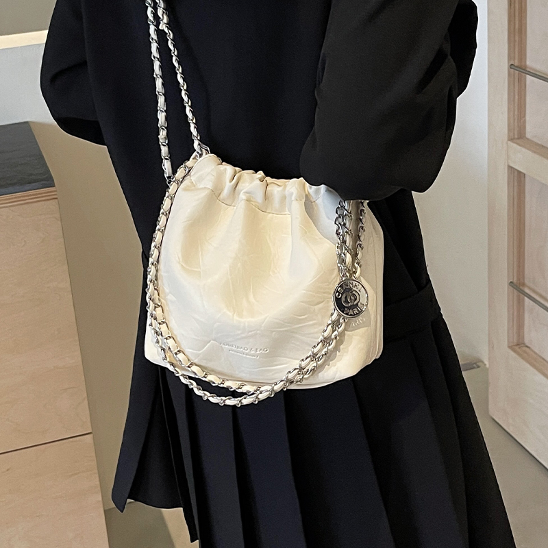 กระเป๋าผู้หญิงสวยๆ กระเป๋าสะพายข้างผู้หญิง กระเป๋าแบรนด์COOL BAG