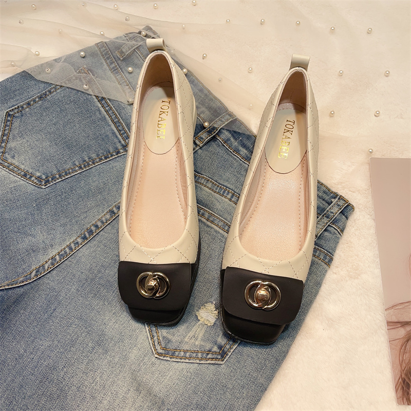รองเท้าคัทชูผู้หญิงส้นเตี้ย ใส่สบาย มีขนาด35-40