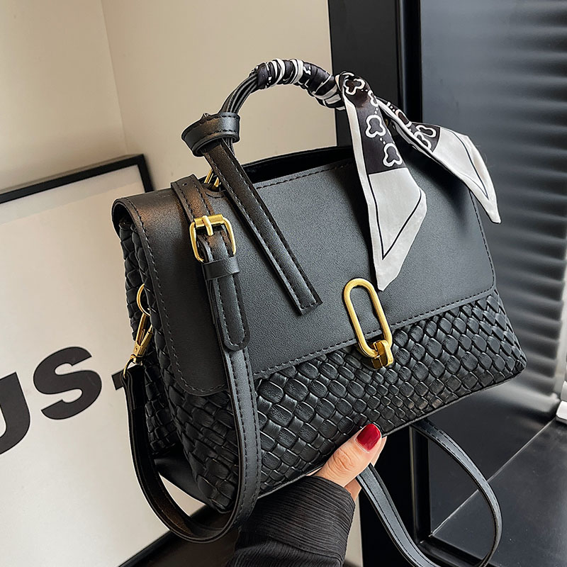 กระเป๋าผู้หญิงสวยๆ กระเป๋าสะพายข้างผู้หญิง กระเป๋าแบรนด์COOL BAG