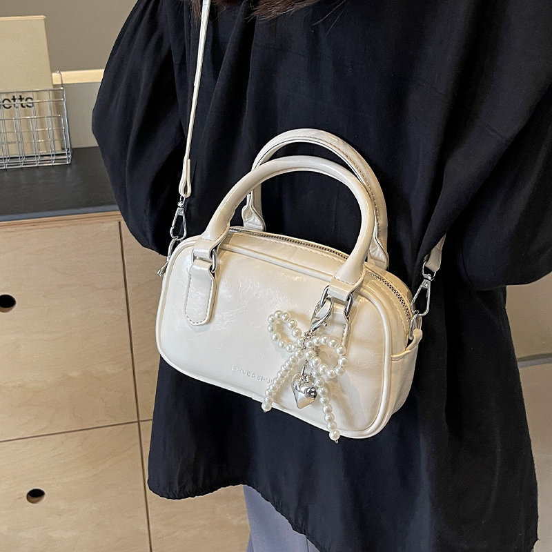 กระเป๋าผู้หญิงสวยๆ กระเป๋าสะพายข้างผู้หญิง กระเป๋าแบรนด์COOL BAG