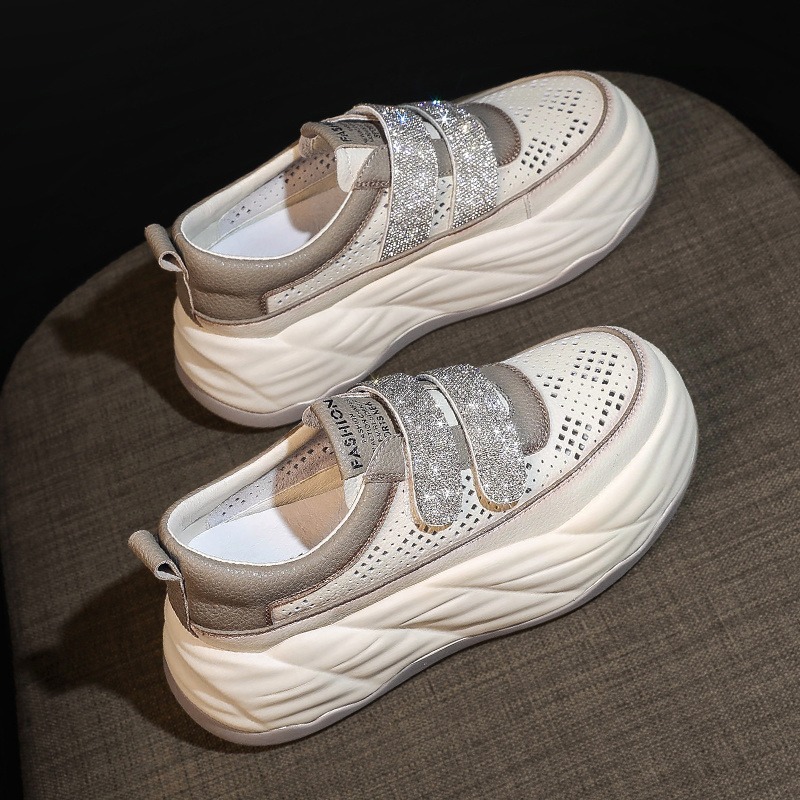 รองเท้าผ้าใบผู้หญิง ใส่สบาย รองเท้าผ้าใบใส่เที่ยวผู้หญิง มีSIZE 35 36 37 38 39 40