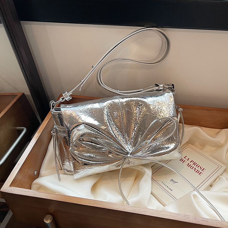 กระเป๋าผู้หญิงสวยๆ กระเป๋าสะพายข้างผู้หญิง กระเป๋าแบรนด์COOL BAG