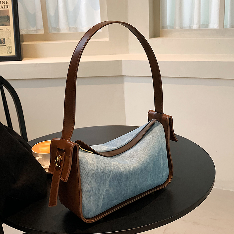 กระเป๋าผู้หญิงสวยๆ กระเป๋าสะพายข้างผู้หญิง กระเป๋าแบรนด์COOL BAG