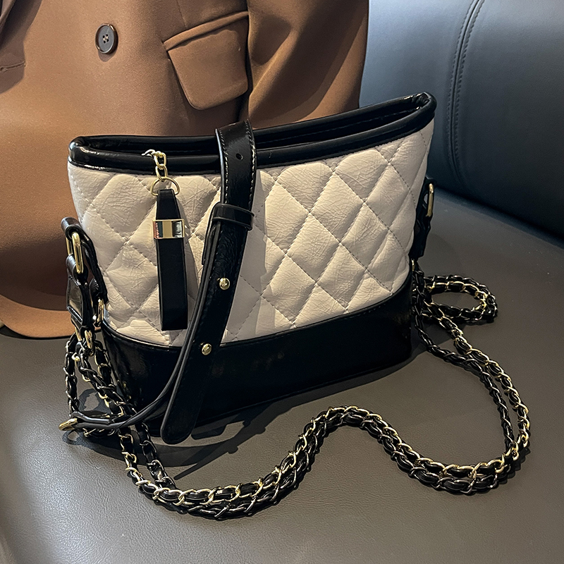 กระเป๋าผู้หญิงสวยๆ กระเป๋าสะพายข้างผู้หญิง กระเป๋าแบรนด์COOL BAG