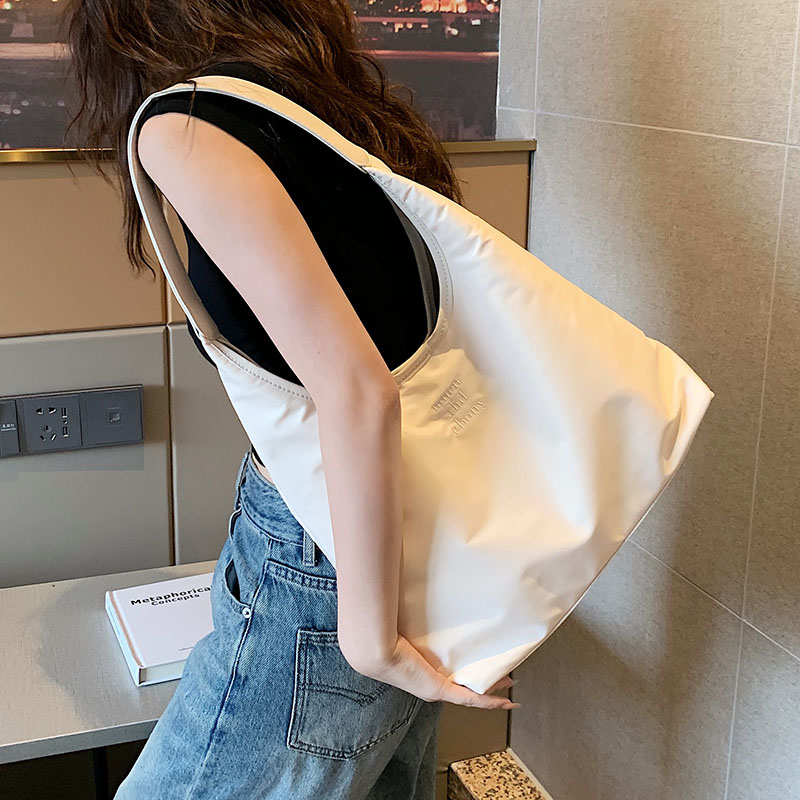 กระเป๋าผู้หญิงสวยๆ กระเป๋าสะพายข้างผู้หญิง กระเป๋าแบรนด์COOL BAG