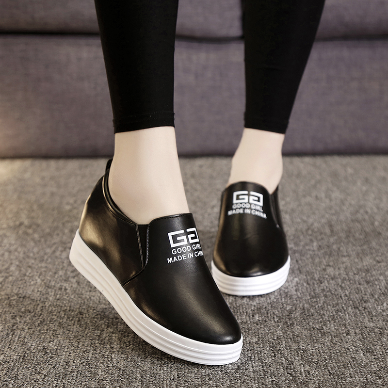 รองเท้าผ้าใบผู้หญิง ใส่สบาย รองเท้าผ้าใบใส่เที่ยวผู้หญิง มีSIZE 35 36 37 38 39 40