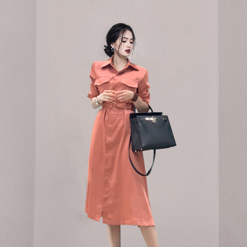 ชุดเดรสยาวสวยๆ สไตล์เกาหลี มีขนาด S M L XL สนใจทักแชท