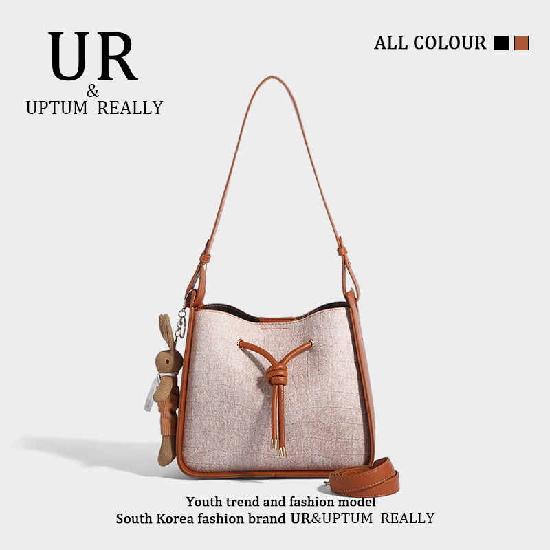 กระเป๋าผู้หญิงสวยๆ กระเป๋าสะพายข้างผู้หญิง กระเป๋าแบรนด์ BEAR BAG กระเป๋าหมีสุดคิ้ว!