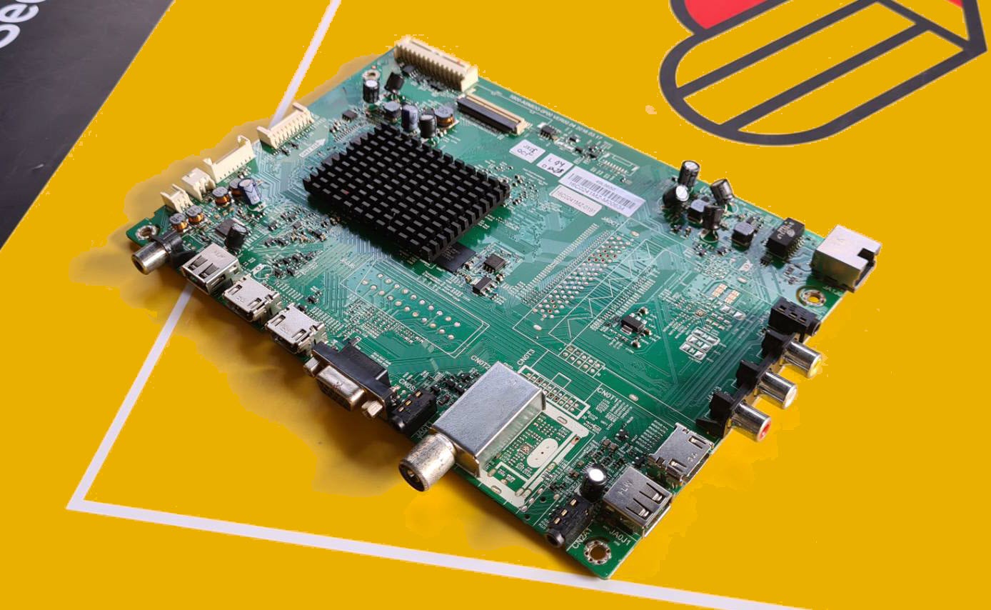 Main Board TOSHIBA 49L5650VT : 5800-A6N82G-0P00