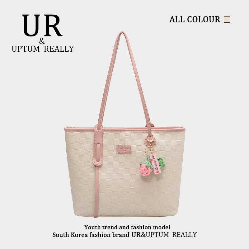 กระเป๋าผู้หญิงสวยๆ กระเป๋าสะพายข้างผู้หญิง กระเป๋าแบรนด์ BEAR BAG กระเป๋าหมีสุดคิ้ว!