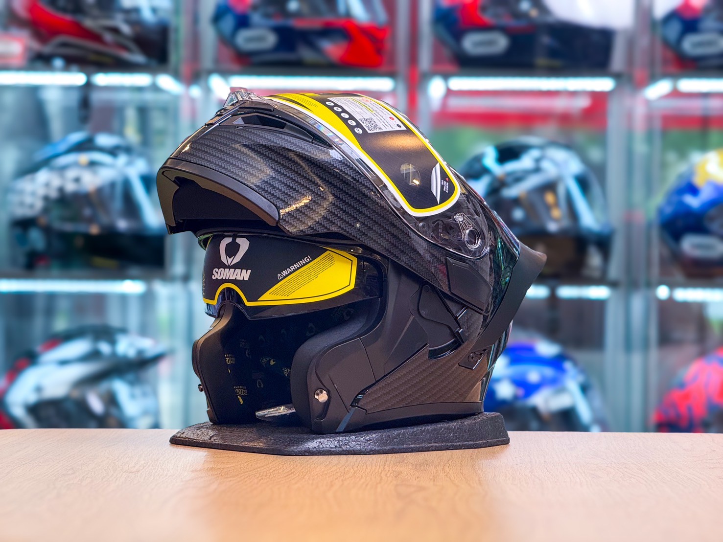 หมวกกันน็อค Soman รุ่น 955s ลายเคฟล่า คาร์บอน (แบบยกคาง)