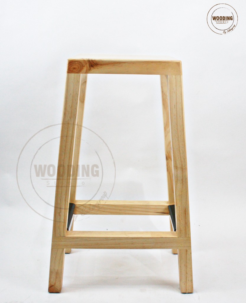 เก้าอี้สตูลสูงทรงA