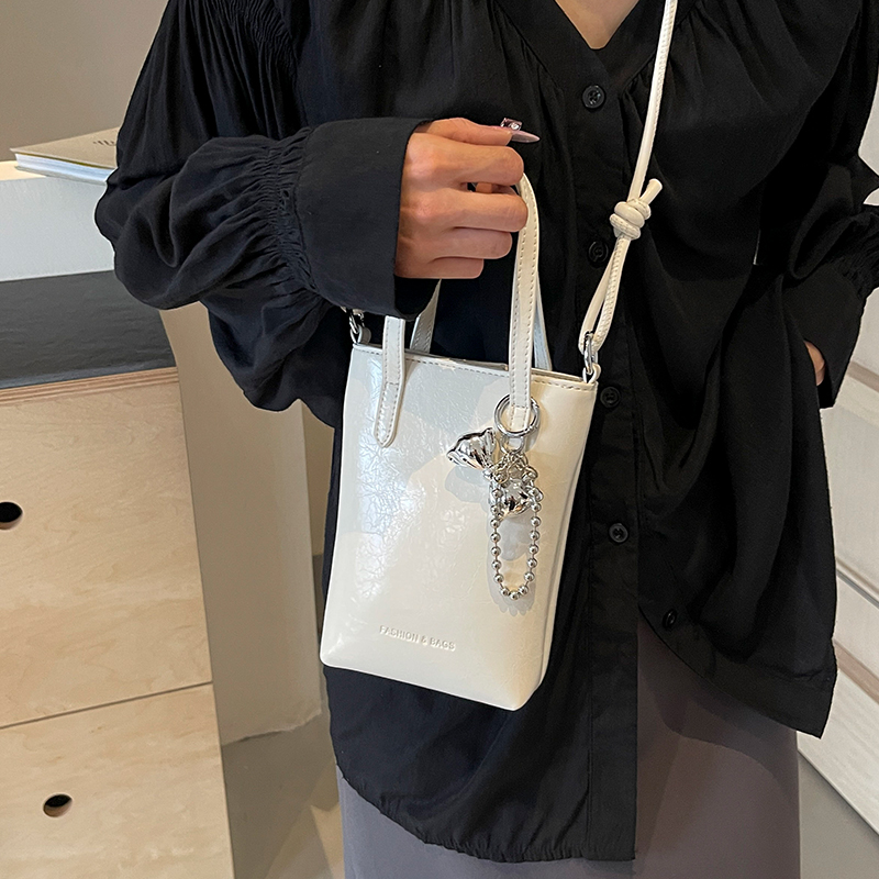 กระเป๋าผู้หญิงสวยๆ กระเป๋าสะพายข้างผู้หญิง กระเป๋าแบรนด์COOL BAG