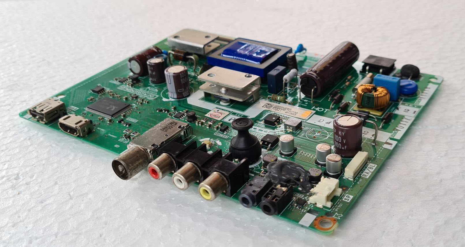 Main Board SHARP LC-32LE180M : QPWBNG665WJN1