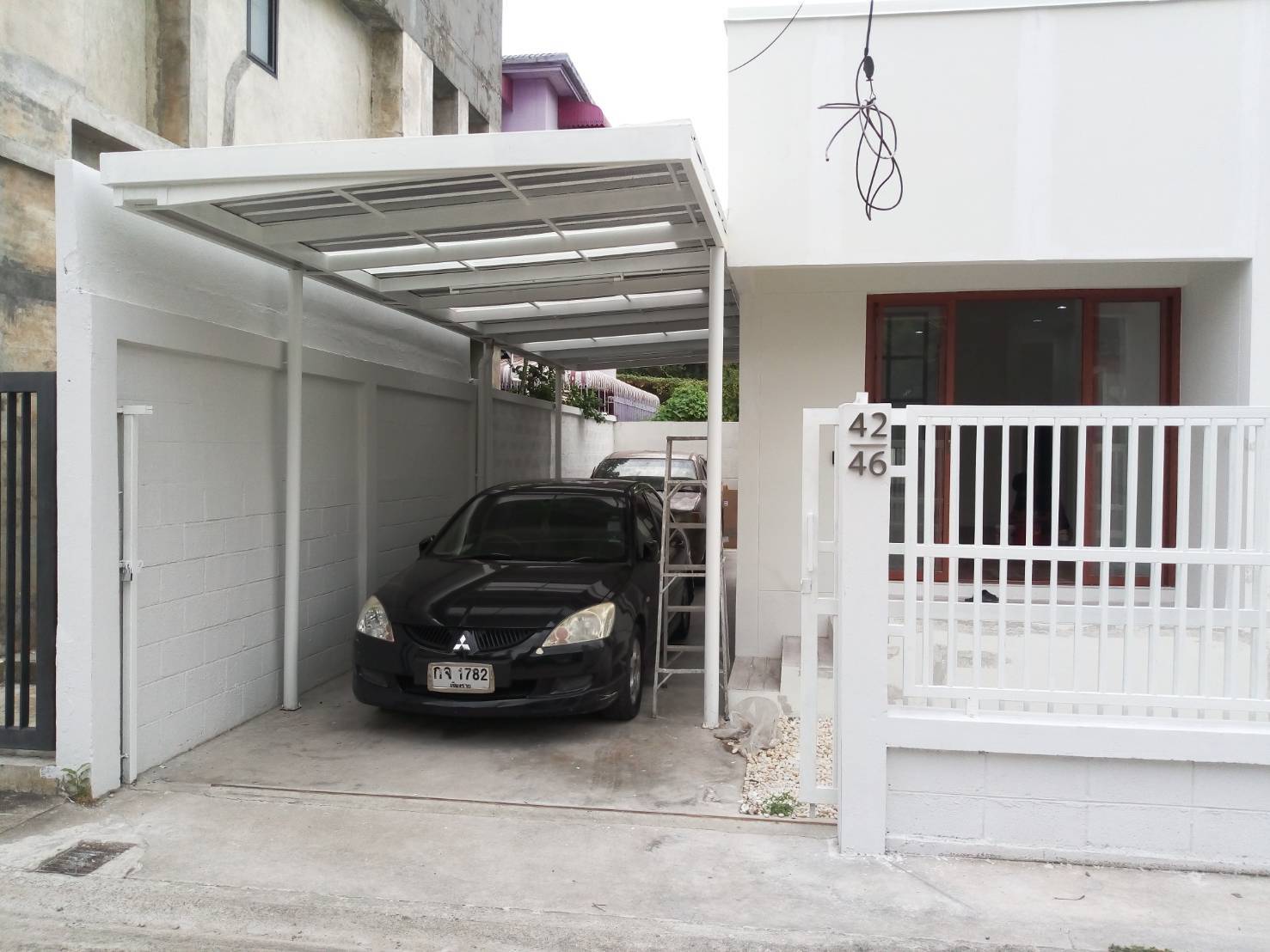 ป้ายบ้านเลขที่สแตนเลสยกขอบ42/46 ผลิตพร้อมติดตั้งที่ จตุจักร