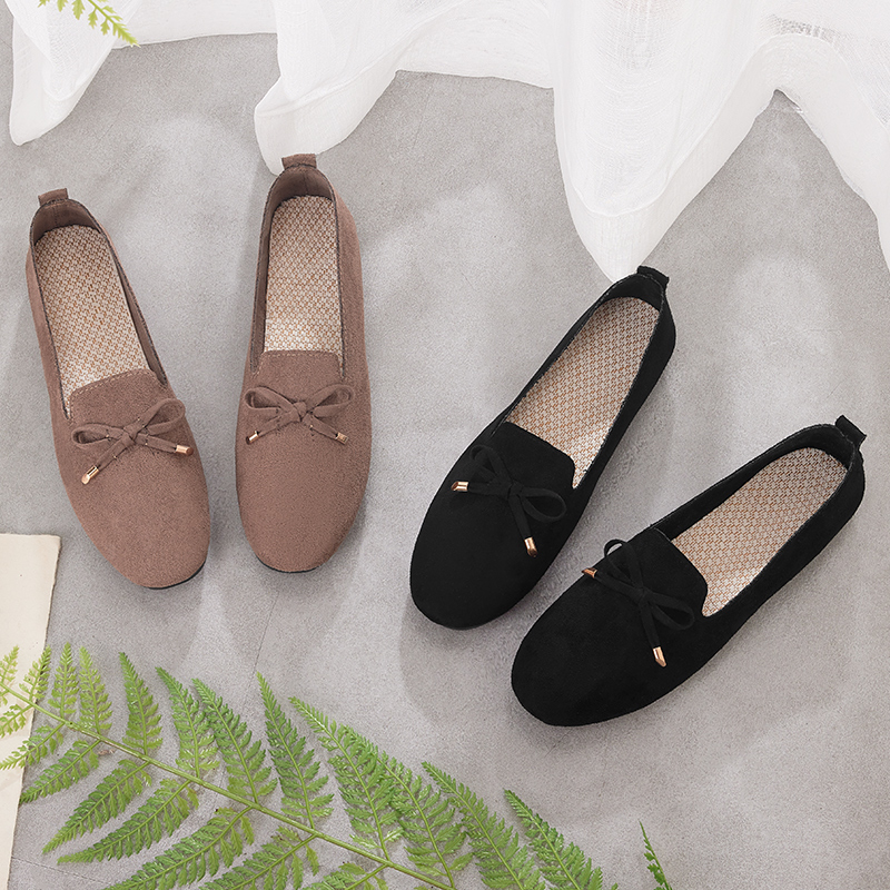 รองเท้าผ้าใบผู้หญิง ใส่สบาย รองเท้าผ้าใบใส่เที่ยวผู้หญิง มีSIZE 35 36 37 38 39 40