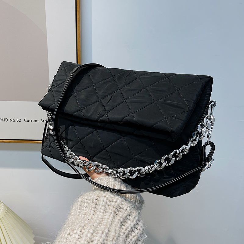 กระเป๋าผู้หญิงสวยๆ กระเป๋าสะพายข้างผู้หญิง กระเป๋าแบรนด์COOL BAG