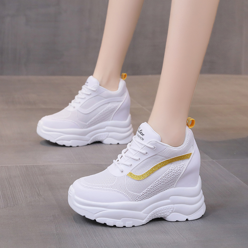 รองเท้าผ้าใบผู้หญิง ใส่สบาย รองเท้าผ้าใบใส่เที่ยวผู้หญิง มีSIZE 35 36 37 38 39 40