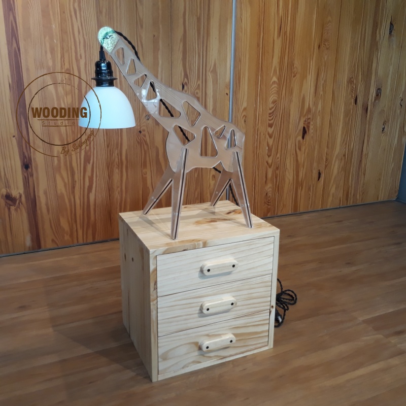 กล่องไม้สน 3 ลิ้นชัก(J035)