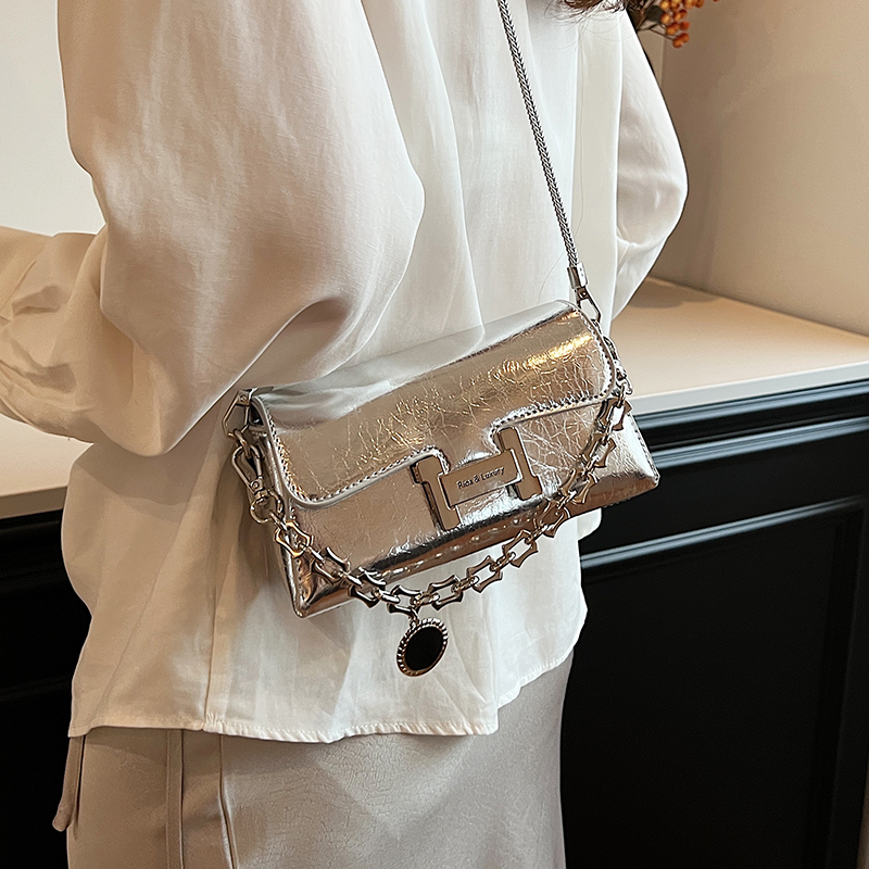 กระเป๋าผู้หญิงสวยๆ กระเป๋าสะพายข้างผู้หญิง กระเป๋าแบรนด์COOL BAG