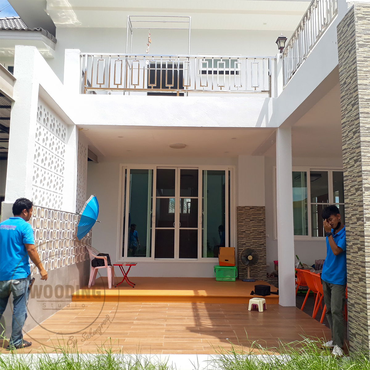 บริการต่อเติมโครงหลังคาเหล็ก