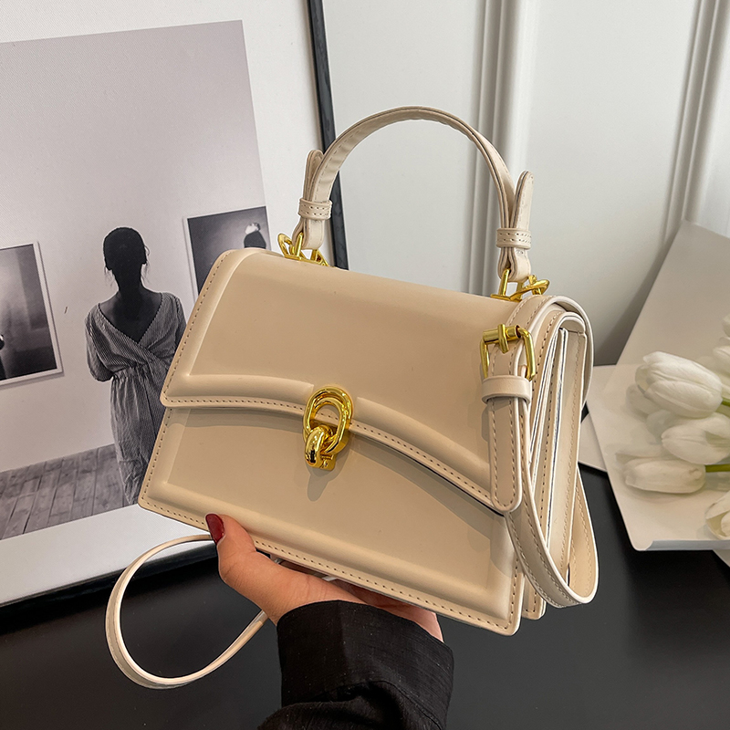 กระเป๋าผู้หญิงสวยๆ กระเป๋าสะพายข้างผู้หญิง กระเป๋าแบรนด์COOL BAG